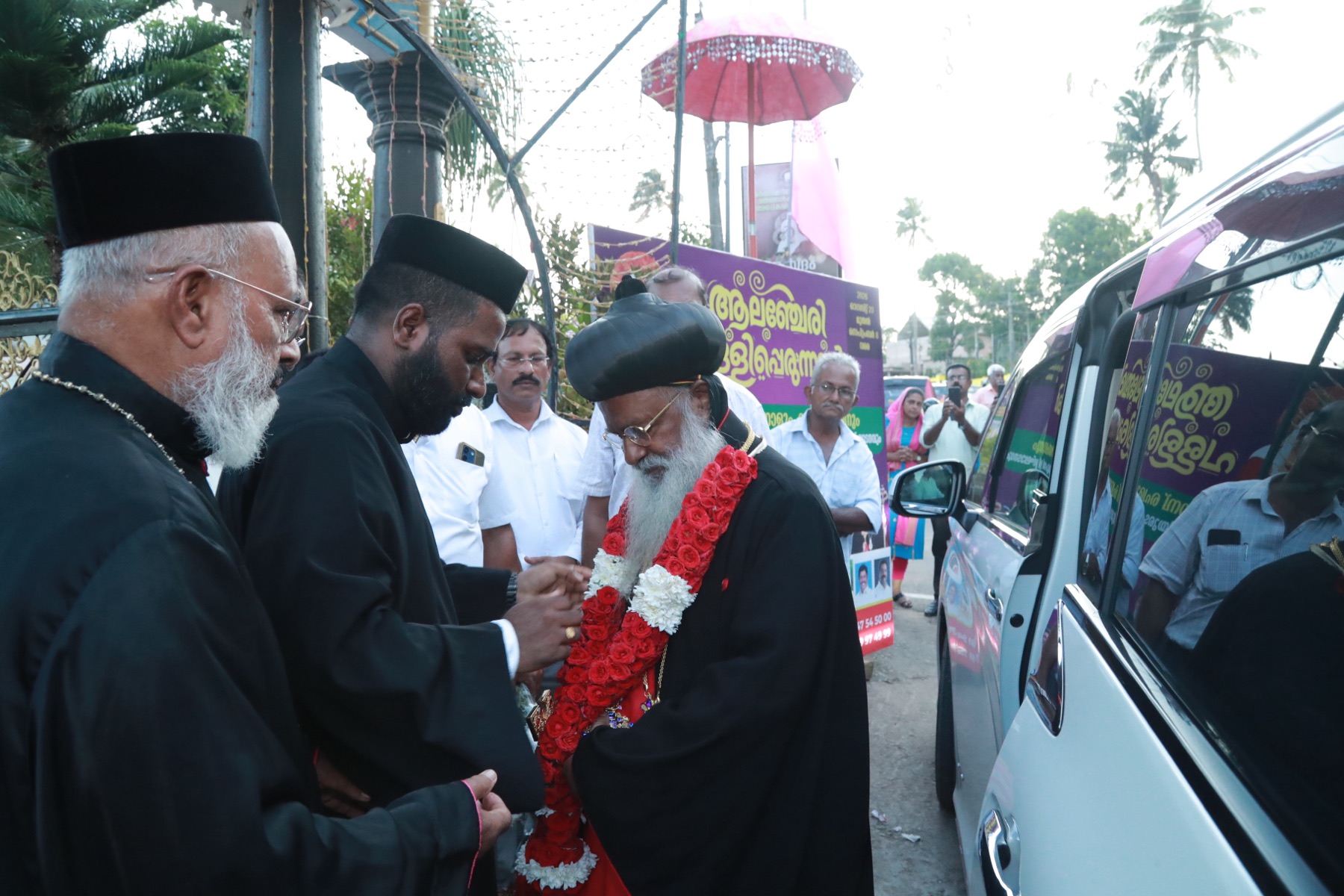 Relics of St. Gregorios of Parumala enshrined